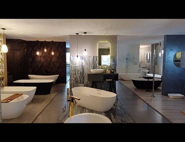 INDUSTRIAL PROPERTY TO RENT IN HENNOPSPARK